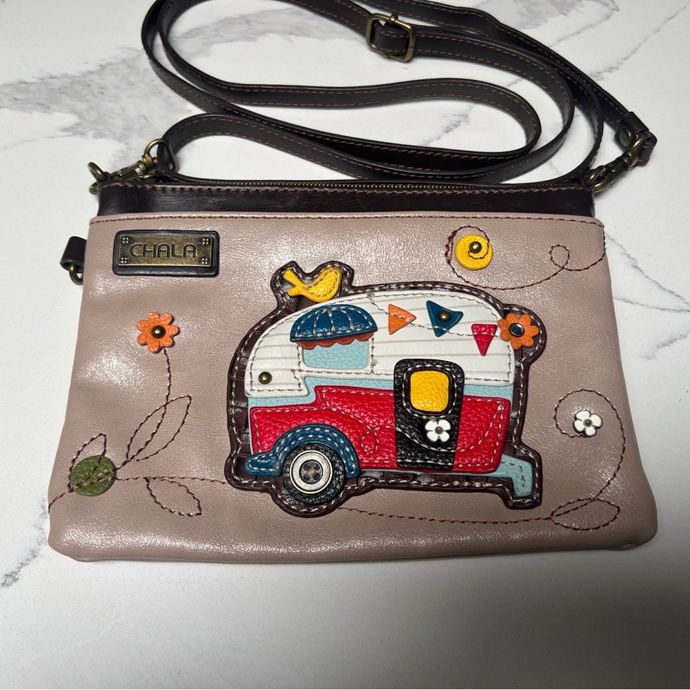Chala Women's Crossbody Bag - Multicolor Camper Design